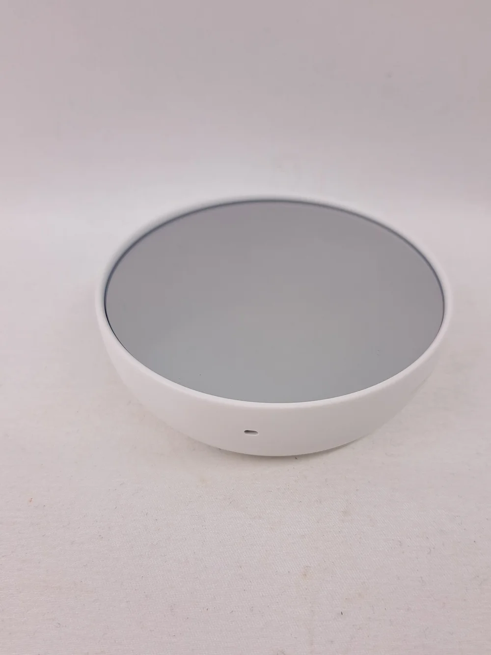 Google Round Battery-Powered Thermostat - White